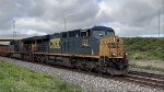 CSX 775 leads I138.